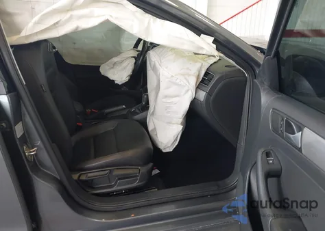 2015 Volkswagen Jetta 1.8T Se from USA, damaged, VIN 3VWD07AJ7FM257094